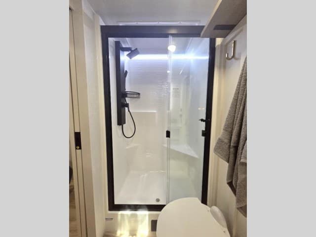 2026 Brinkley RV 2026 Brinkley RV Model I - thumbnail 18