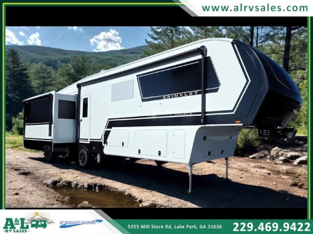 2026 Brinkley 2026 Brinkley Model Z - image 1