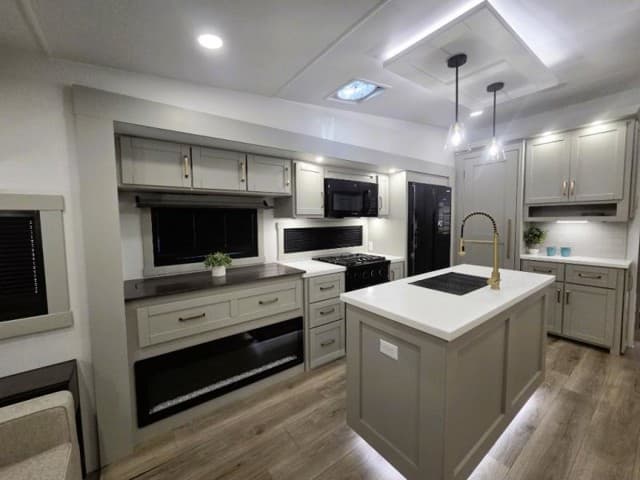 2026 Brinkley RV 2026 Brinkley RV Model Z - thumbnail 7