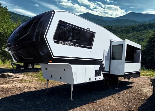 2026 Brinkley RV 2026 Brinkley RV Model Z - thumbnail 4