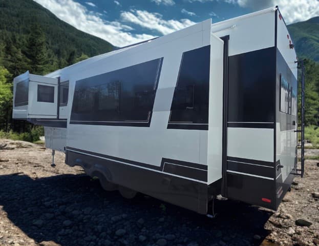 2026 Brinkley RV 2026 Brinkley RV Model Z - thumbnail 5