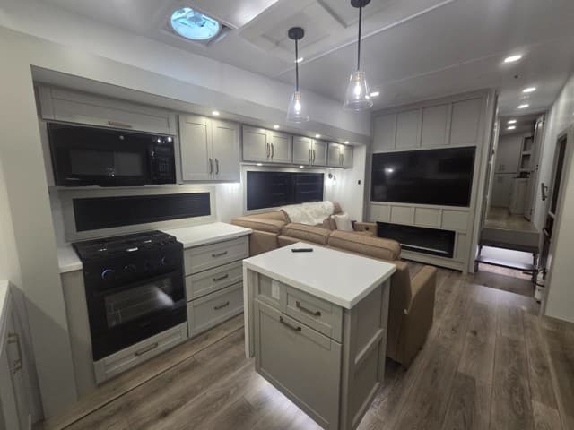 2026 Brinkley RV 2026 Brinkley RV Model Z - thumbnail 9