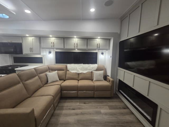 2026 Brinkley RV 2026 Brinkley RV Model Z - thumbnail 10