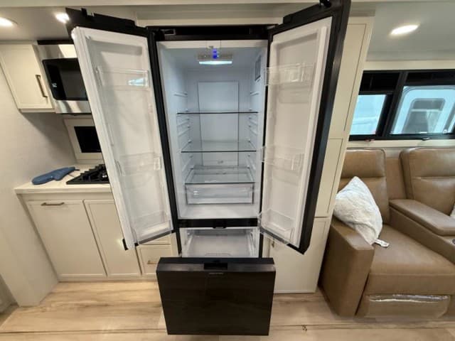 2026 Brinkley RV 2026 Brinkley RV Model I - thumbnail 11