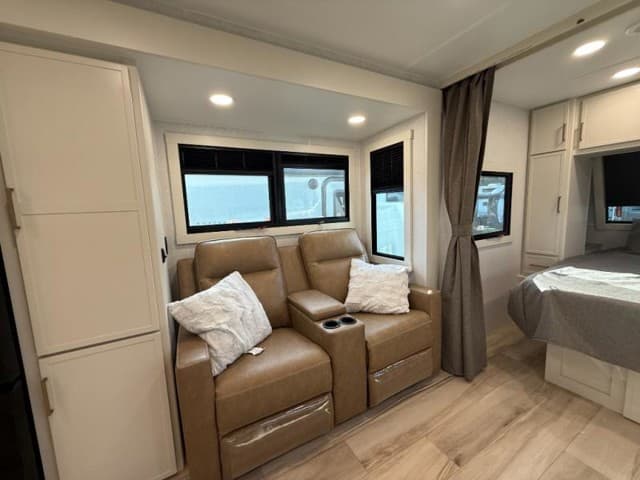 2026 Brinkley RV 2026 Brinkley RV Model I - thumbnail 15