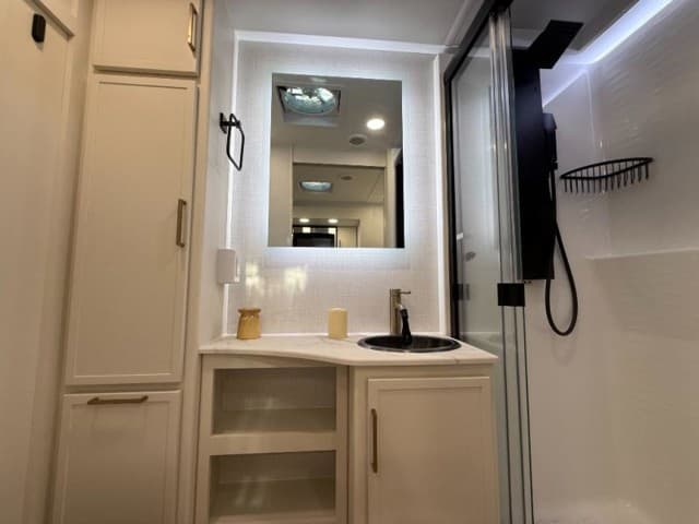 2026 Brinkley RV 2026 Brinkley RV Model I - thumbnail 21