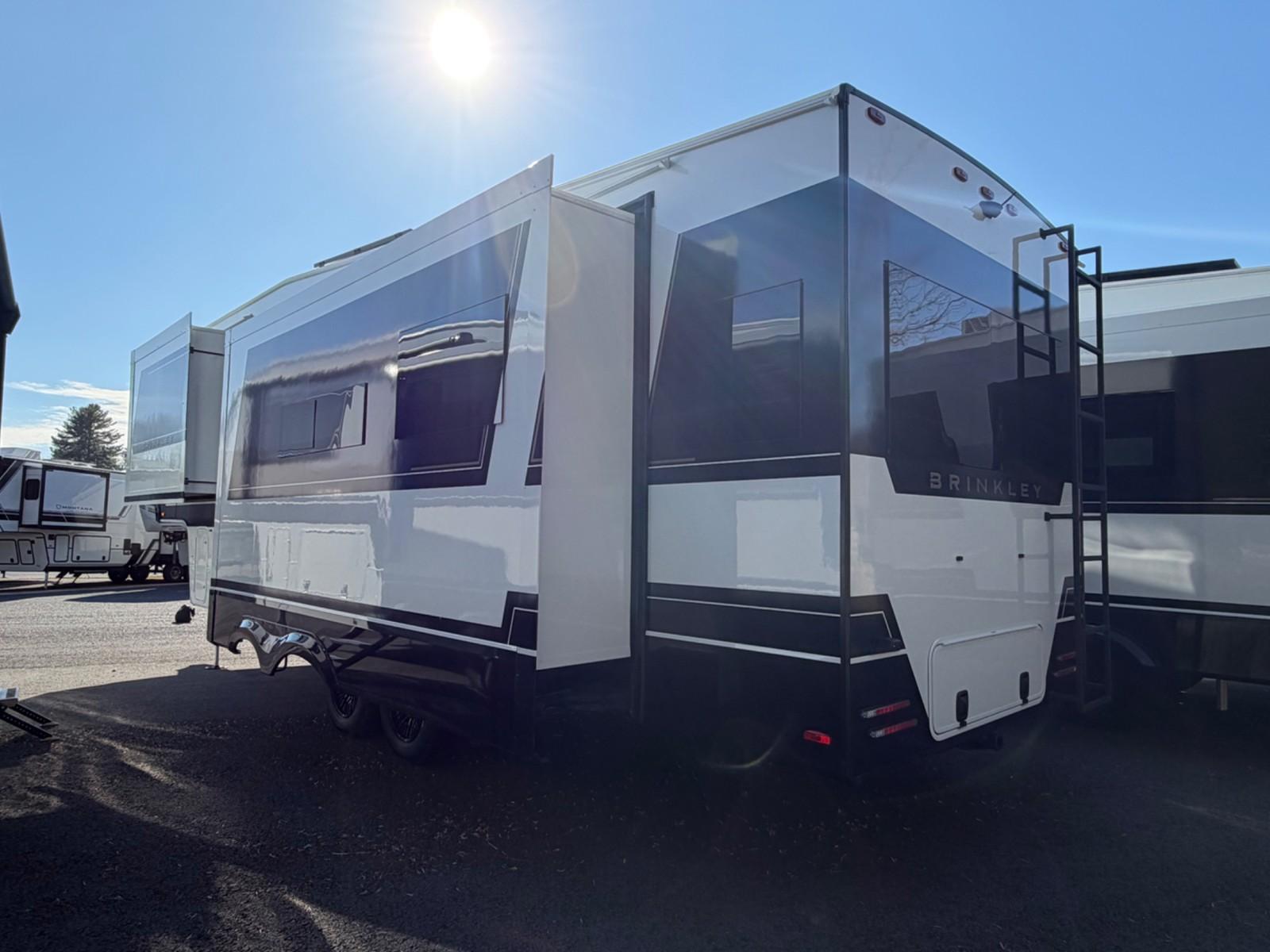 2026 Brinkley RV 2026 Brinkley RV Model Z - thumbnail 4