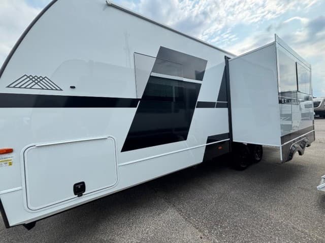 2026 Brinkley RV 2026 Brinkley RV Model I - thumbnail 4