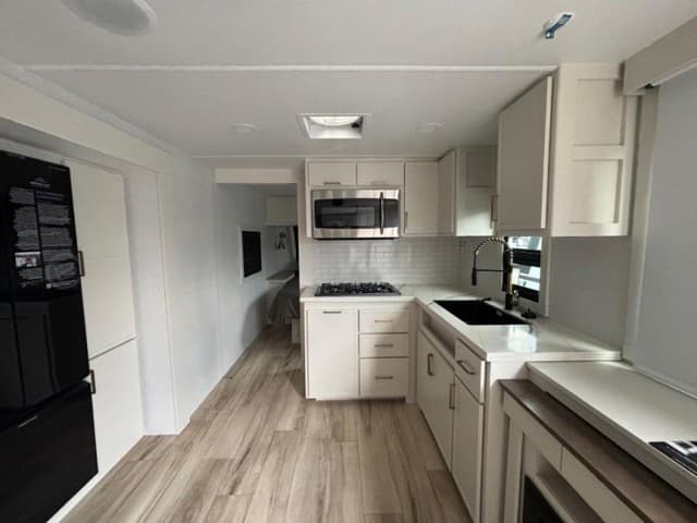 2026 Brinkley RV 2026 Brinkley RV Model I - thumbnail 9