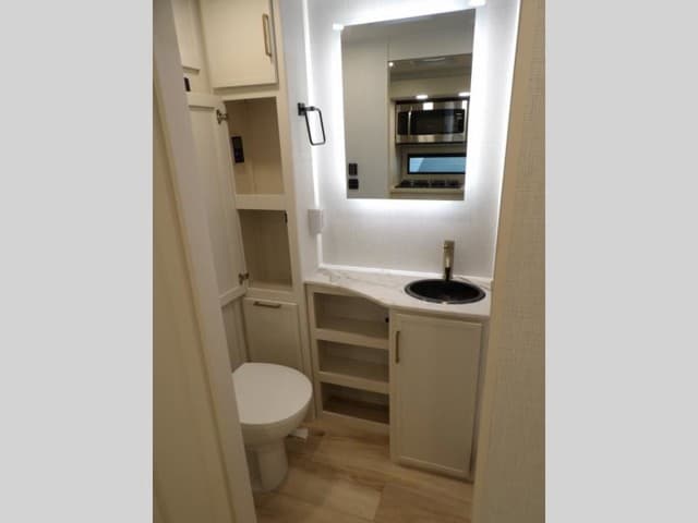 2026 Brinkley RV 2026 Brinkley RV Model I - thumbnail 13