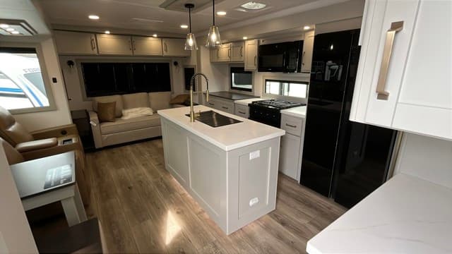 2026 Brinkley RV 2026 Brinkley RV Model Z Air - thumbnail 12