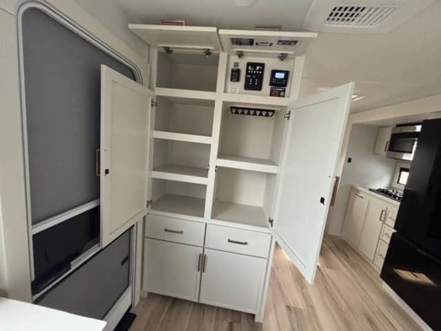 2026 Brinkley RV 2026 Brinkley RV Model I - thumbnail 15