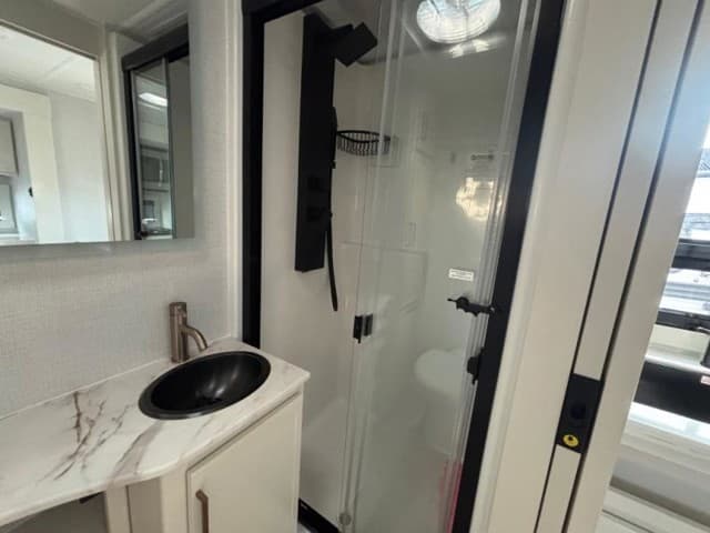 2026 Brinkley RV 2026 Brinkley RV Model I - thumbnail 17