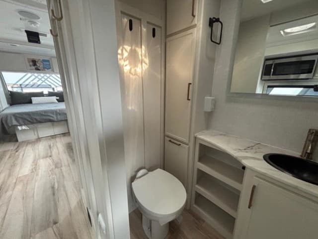 2026 Brinkley RV 2026 Brinkley RV Model I - thumbnail 18