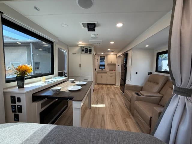 2026 Brinkley RV 2026 Brinkley RV Model I - thumbnail 5