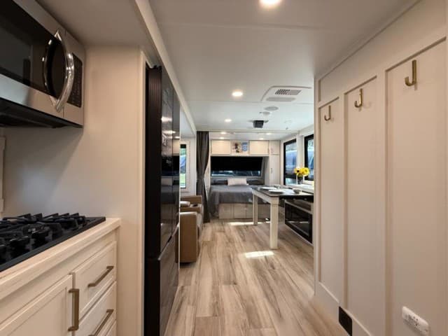 2026 Brinkley RV 2026 Brinkley RV Model I - thumbnail 6