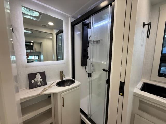 2026 Brinkley RV 2026 Brinkley RV Model I - thumbnail 12