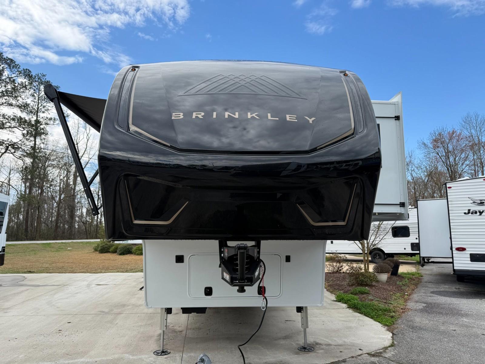2026 Brinkley 2026 Brinkley Model Z - thumbnail 3