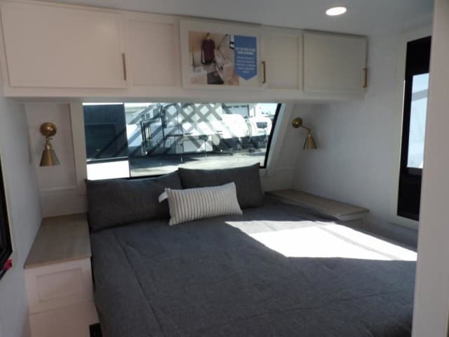 2026 Brinkley RV 2026 Brinkley RV Model I - thumbnail 13