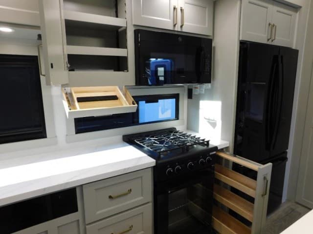 2025 Brinkley RV 2025 Brinkley RV Model G - thumbnail 17