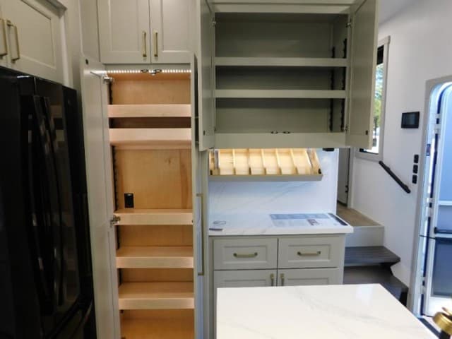 2025 Brinkley RV 2025 Brinkley RV Model G - thumbnail 20