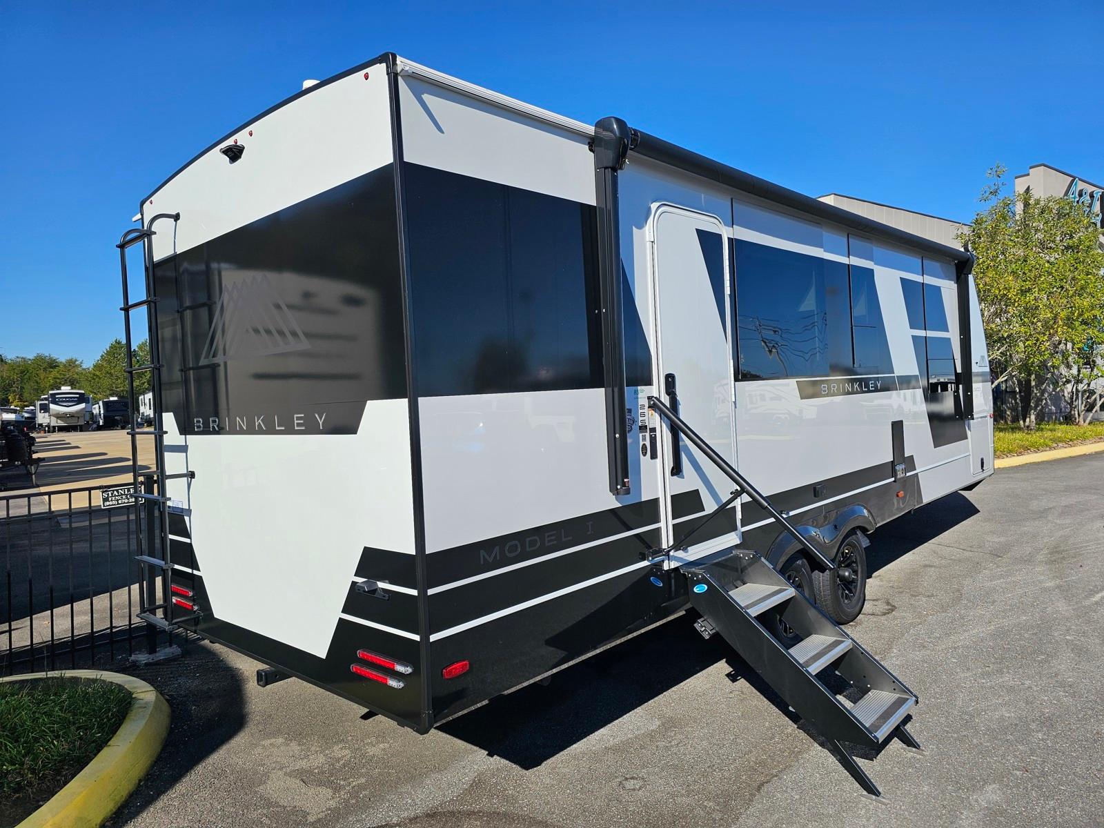 2026 Brinkley RV 2026 Brinkley RV Model I - thumbnail 6