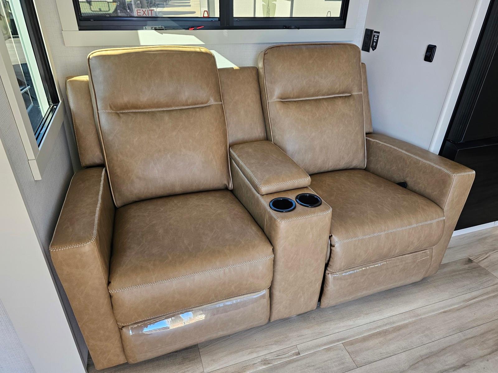 2026 Brinkley RV 2026 Brinkley RV Model I - thumbnail 12