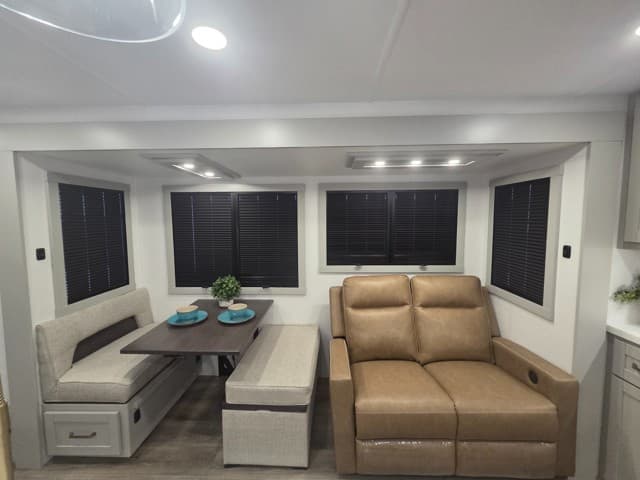 2026 Brinkley RV 2026 Brinkley RV Model Z Air - thumbnail 7