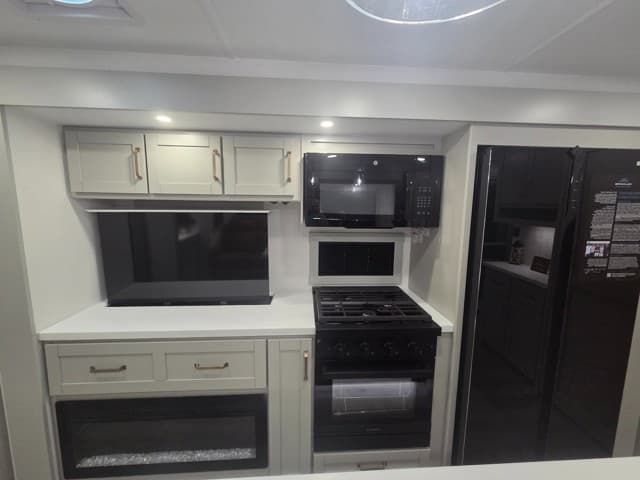 2026 Brinkley RV 2026 Brinkley RV Model Z Air - thumbnail 10