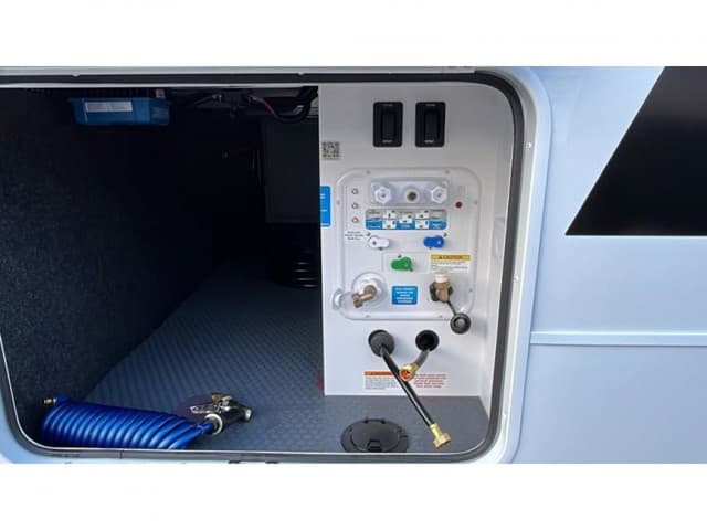 2026 Brinkley RV 2026 Brinkley RV Model I - thumbnail 7