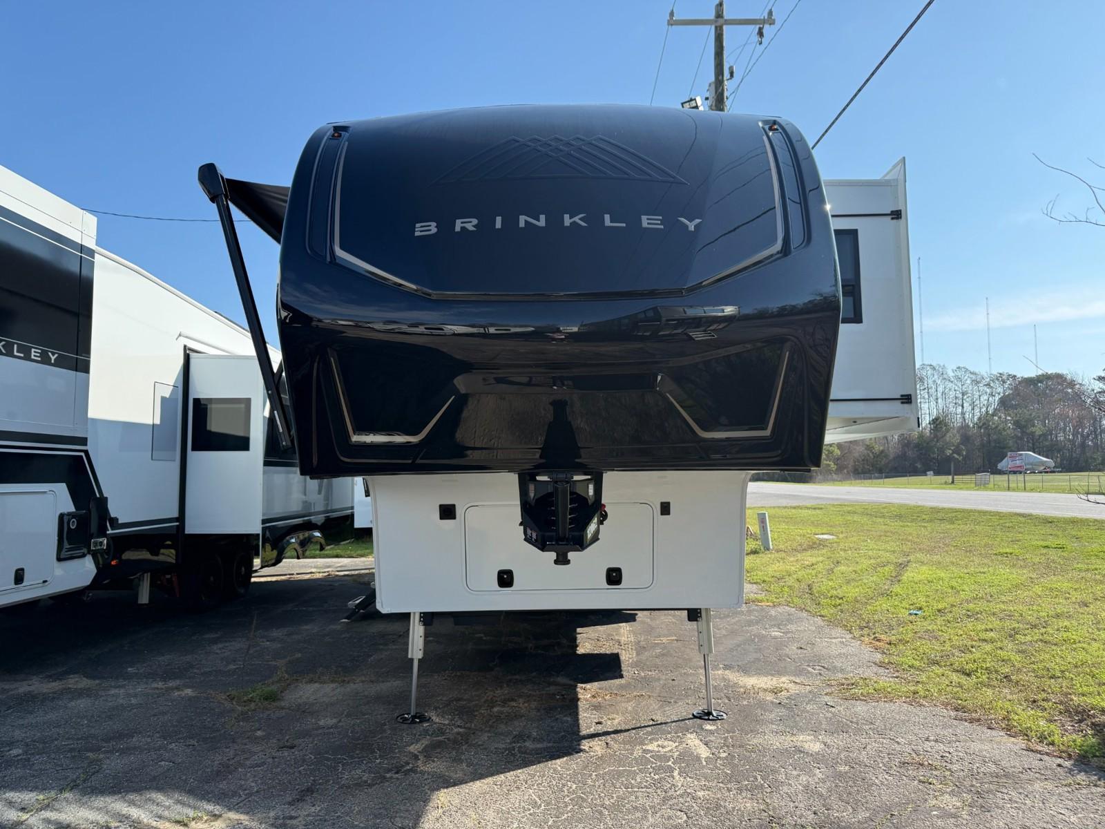 2026 Brinkley RV 2026 Brinkley RV Model Z - thumbnail 3