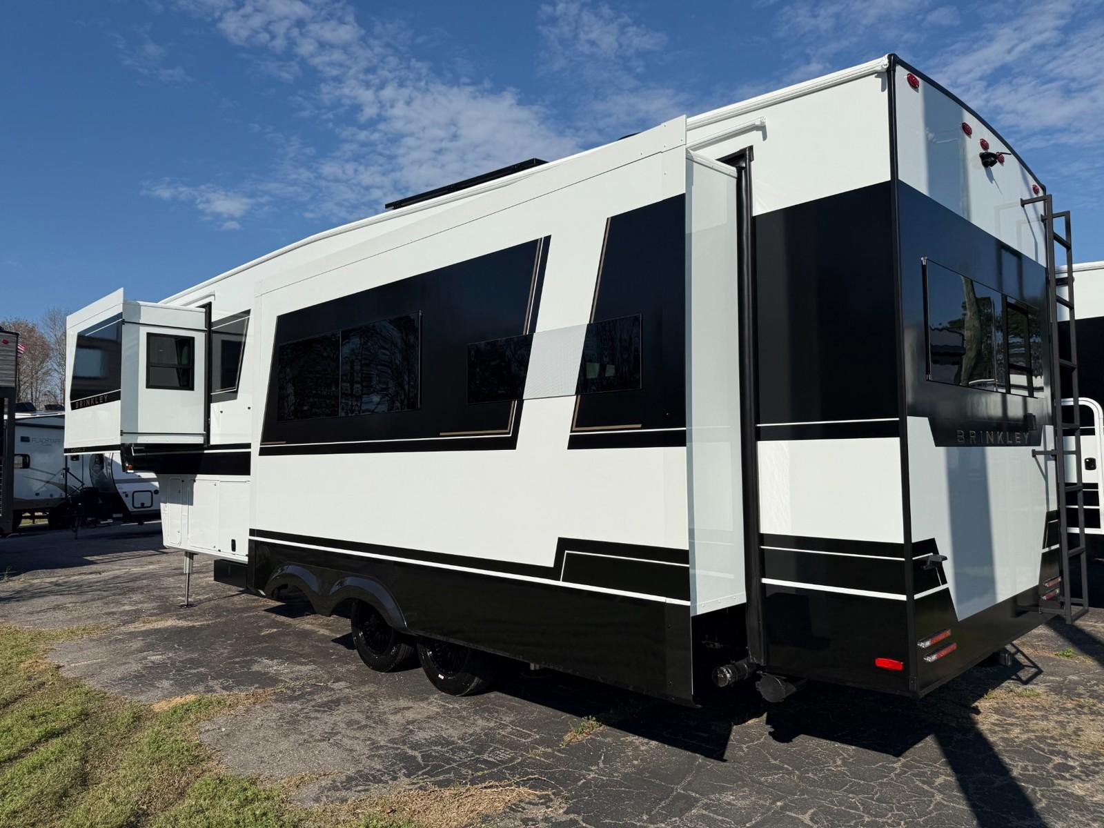 2026 Brinkley RV 2026 Brinkley RV Model Z - thumbnail 32