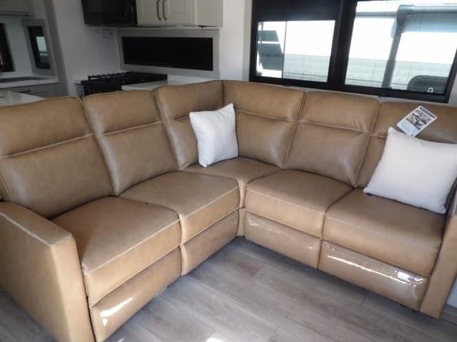 2025 Brinkley RV 2025 Brinkley RV Model G - thumbnail 8