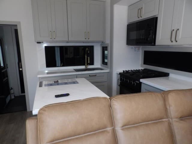 2025 Brinkley RV 2025 Brinkley RV Model G - thumbnail 10