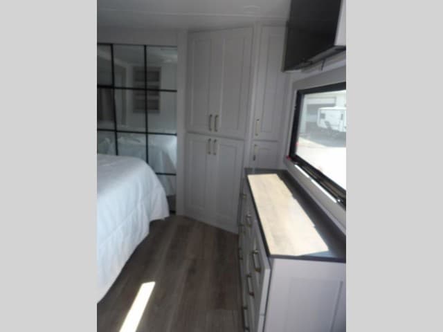 2025 Brinkley RV 2025 Brinkley RV Model G - thumbnail 30