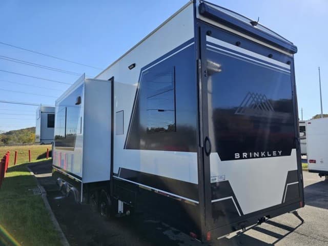 2025 Brinkley RV 2025 Brinkley RV Model G - thumbnail 6