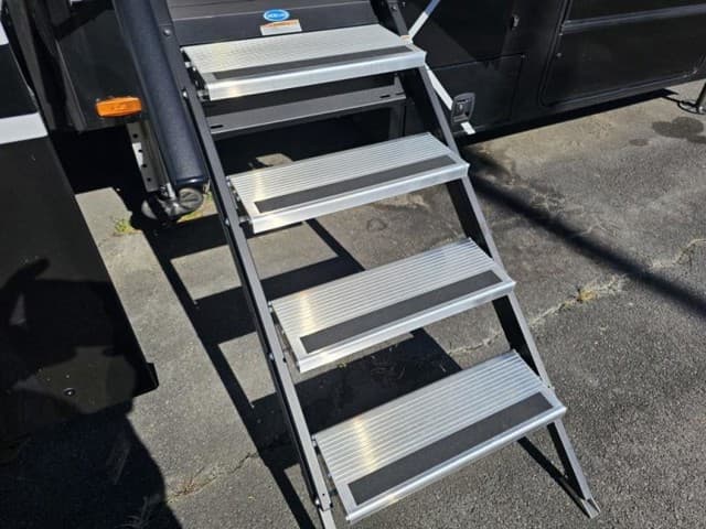 2025 Brinkley RV 2025 Brinkley RV Model G - thumbnail 15