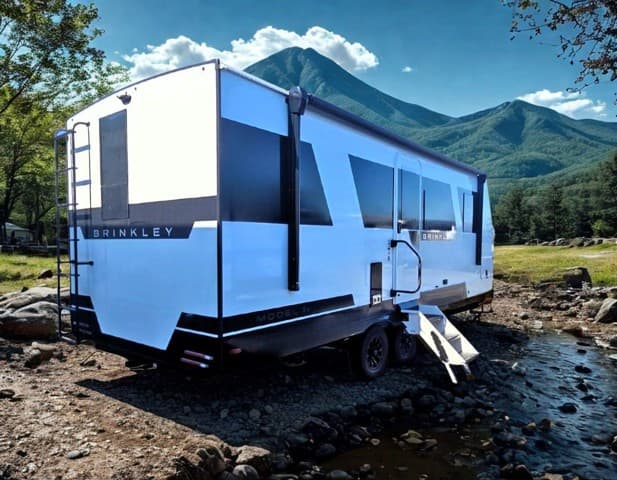 2026 Brinkley RV 2026 Brinkley RV Model IX - thumbnail 3