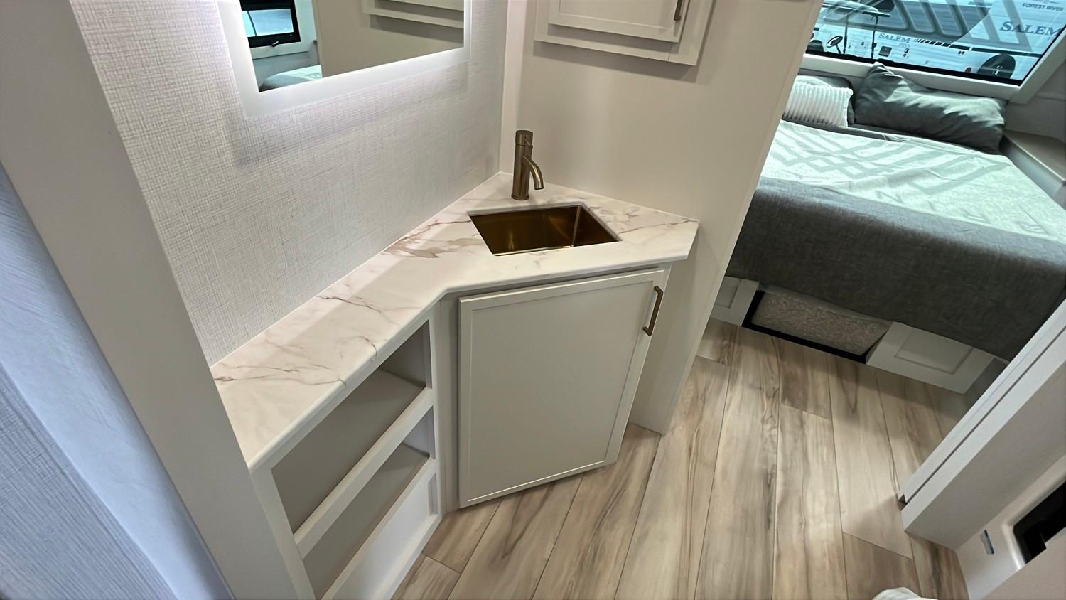 2026 Brinkley RV 2026 Brinkley RV Model I - thumbnail 13