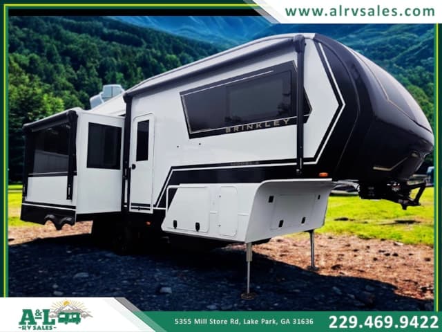 2026 Brinkley Model Z 2700