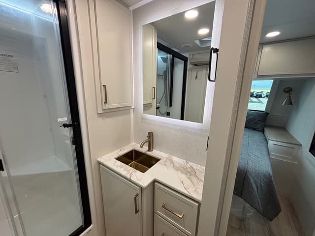 2026 Brinkley RV 2026 Brinkley RV Model I - thumbnail 15