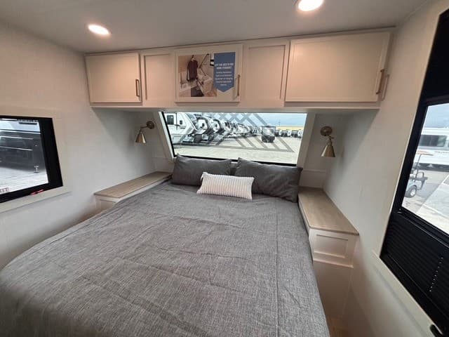 2026 Brinkley RV 2026 Brinkley RV Model I - thumbnail 16