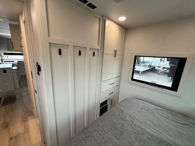 2026 Brinkley RV 2026 Brinkley RV Model I - thumbnail 18