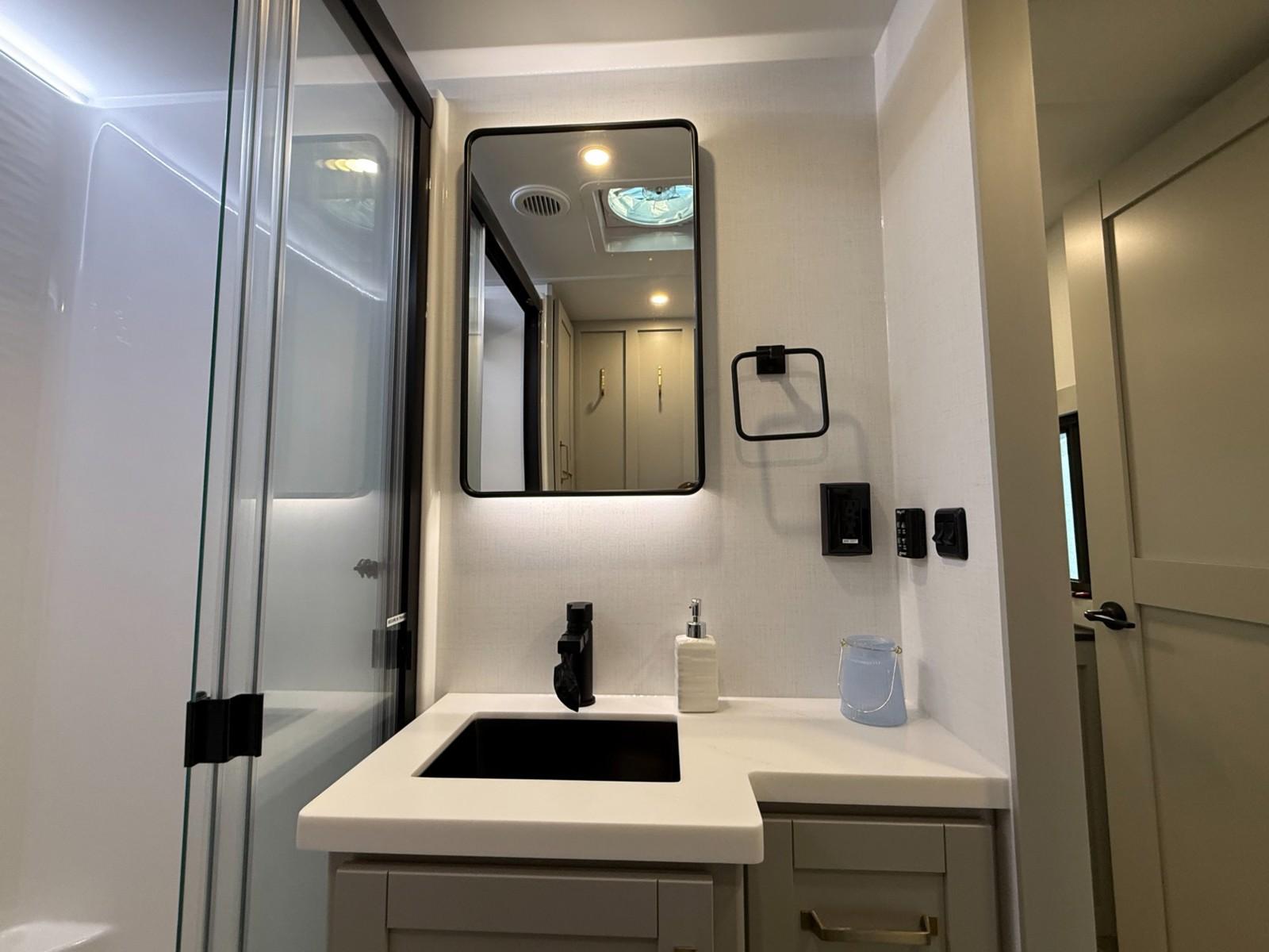 2026 Brinkley RV 2026 Brinkley RV Model Z - thumbnail 26