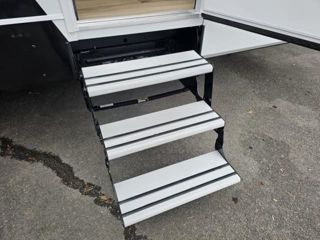 2026 Brinkley RV 2026 Brinkley RV Model I - thumbnail 11