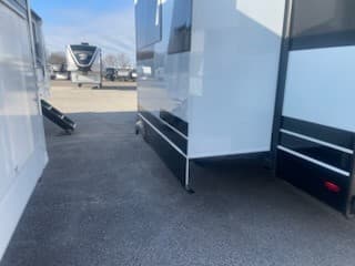 2026 Brinkley RV 2026 Brinkley RV Model I - thumbnail 7