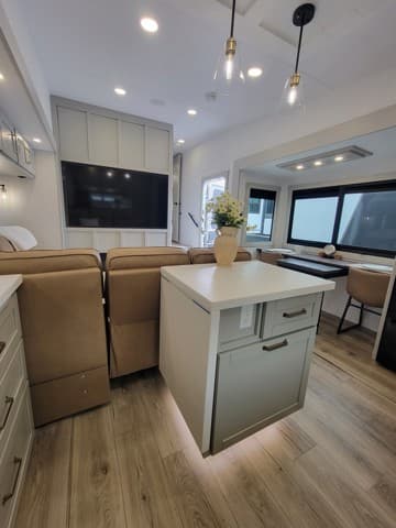 2026 Brinkley RV 2026 Brinkley RV Model Z - thumbnail 13