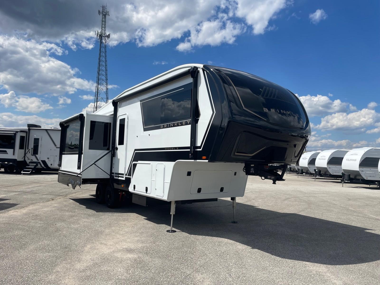 2026 Brinkley Model Z 2700