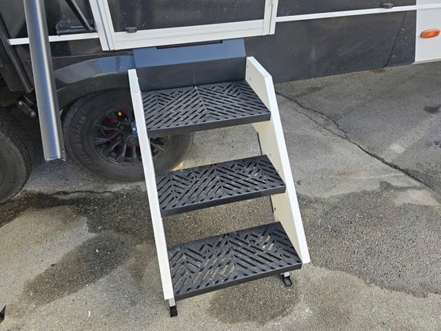 2026 Brinkley RV 2026 Brinkley RV Model I - thumbnail 10