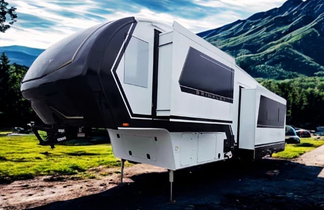 2026 Brinkley RV 2026 Brinkley RV Model Z - thumbnail 4